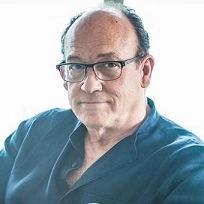 Chuck Russell